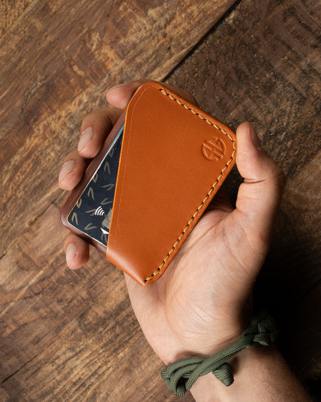 El Yapımı Bitkisel Deri Kartlık - Hyena Premium