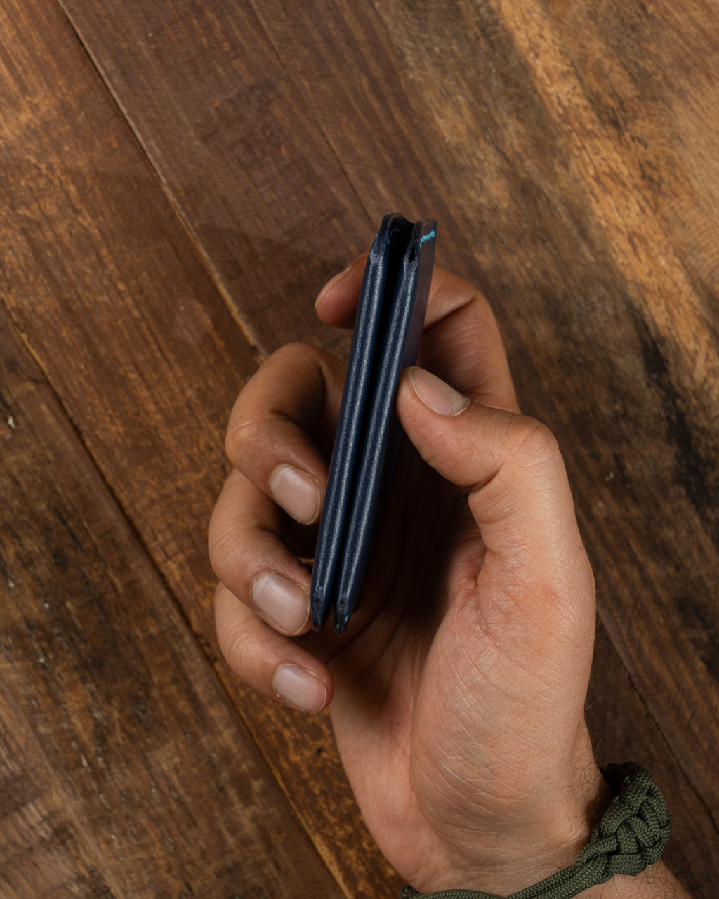 İnce ve Minimal Deri Kartlık - Wings Mini | Signature