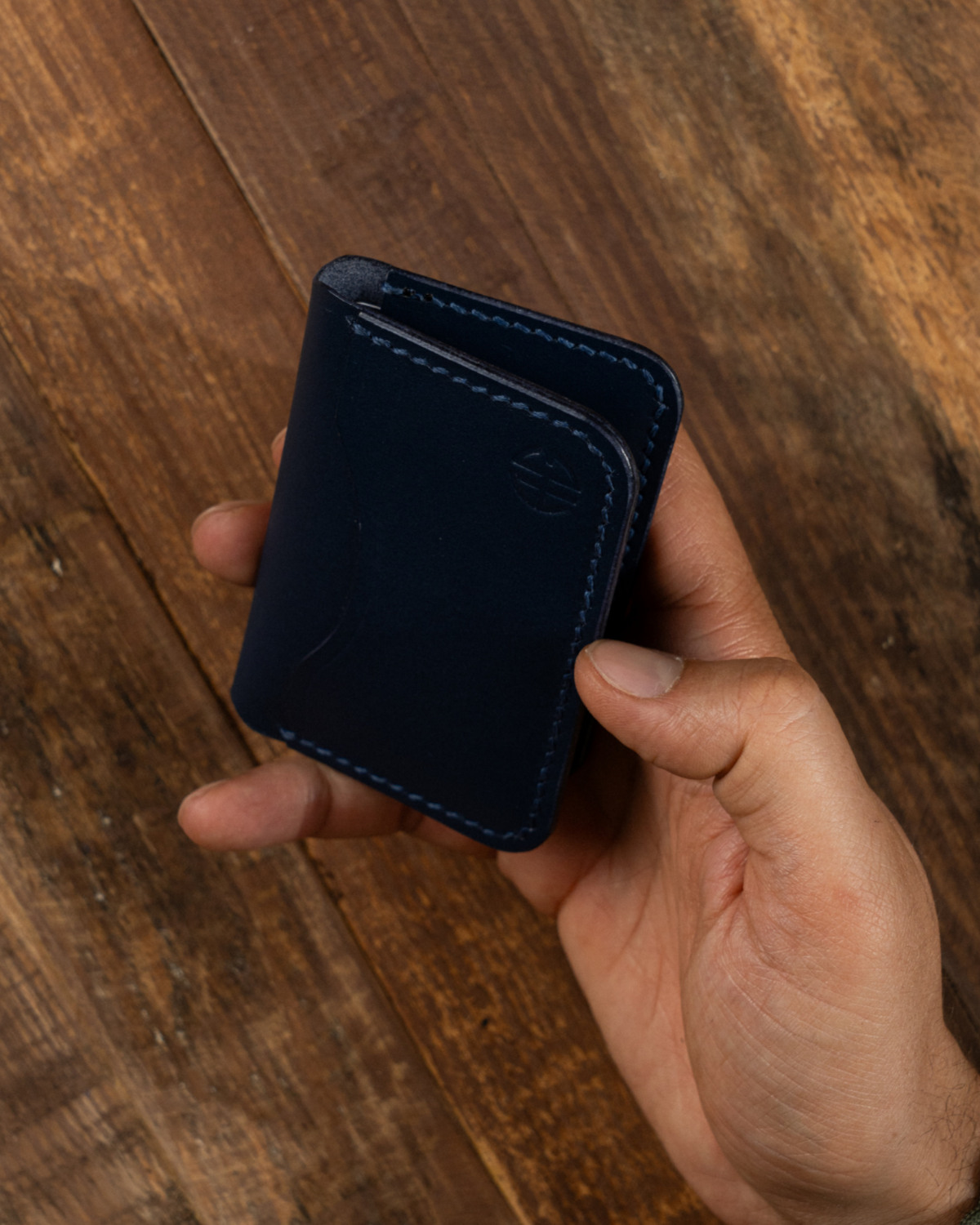 El Yapımı Premium Deri Kartlık - Wings | Signature